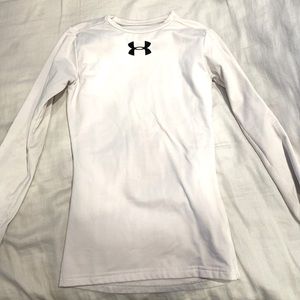 White Under Armour unisex fitted and lined white warm up shirt.  Youth XS